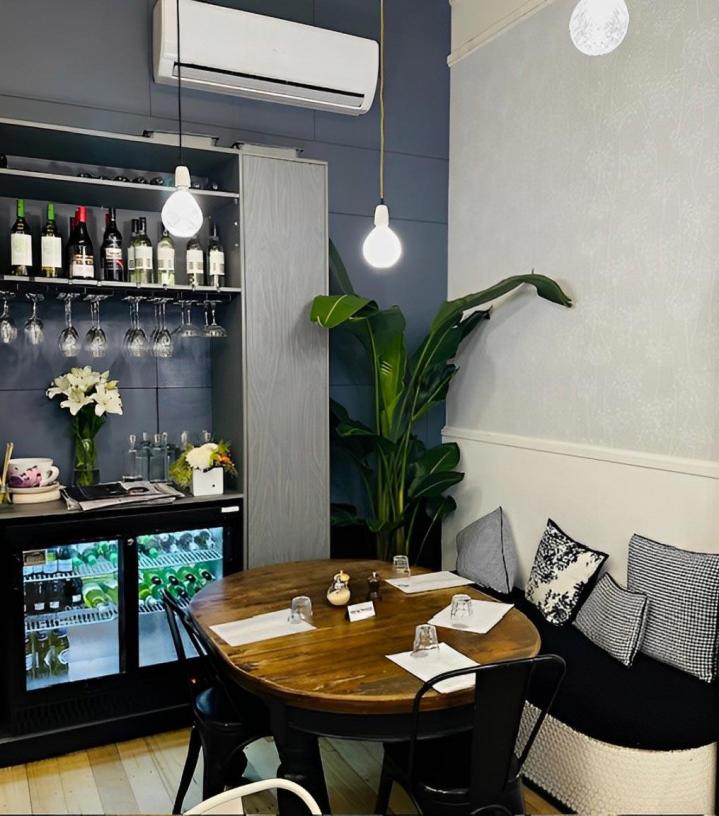 Licensed Bar Brighton